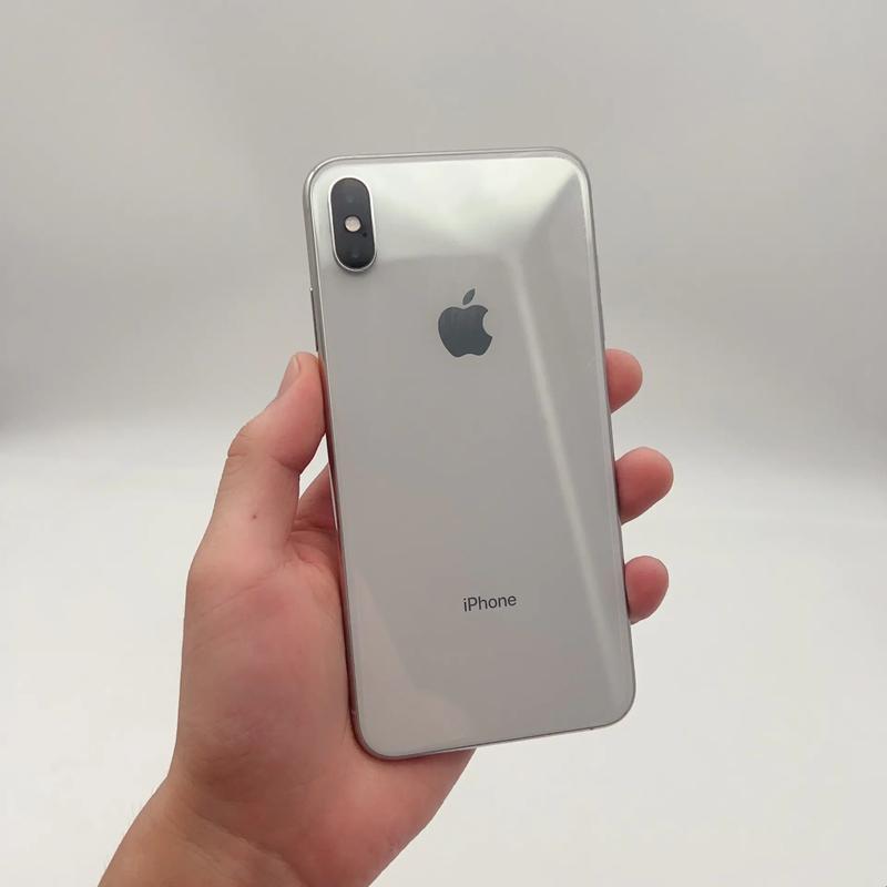 "超大屏霸主，iPhone XS Max：笑看风云起"