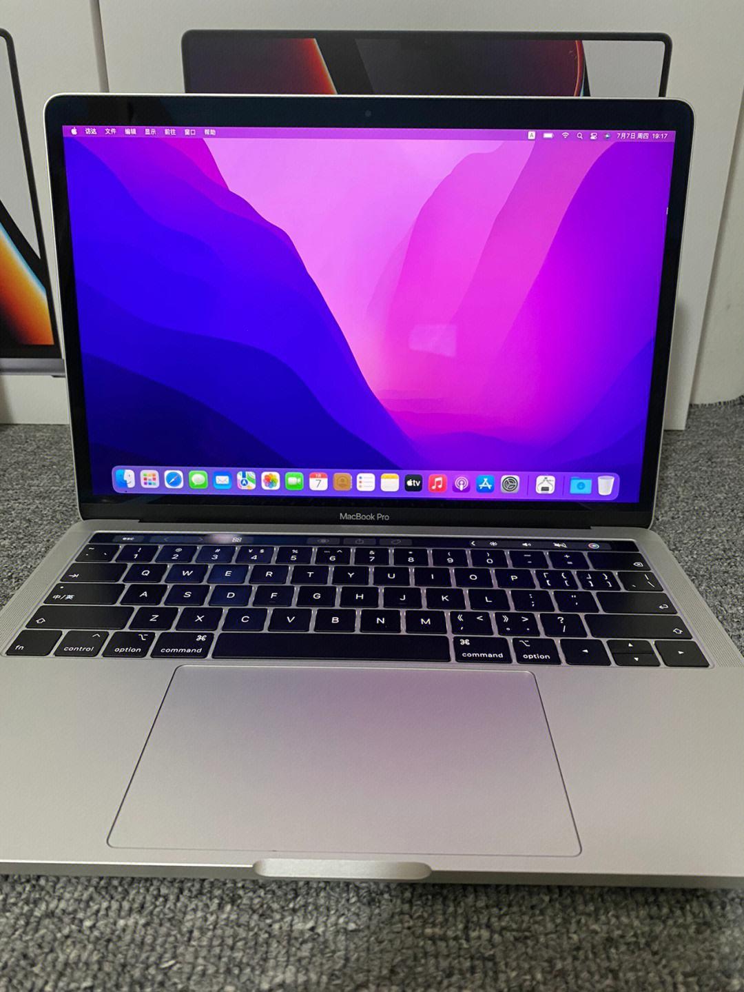 美帝MacBook Pro，日本惊魂，网友一声叹息