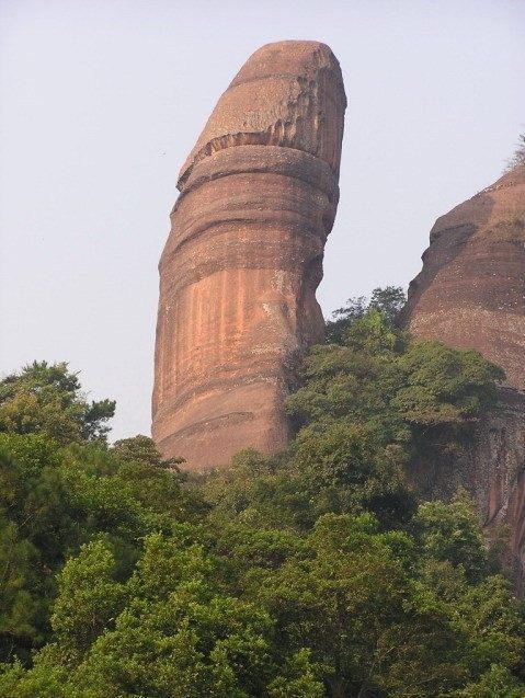 疯狂至极！那两座巍峨巨峰，科技界掀起滔天巨浪！