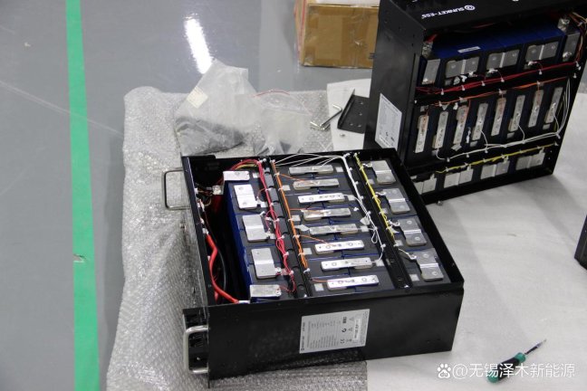 万亿赛道暗战：机器人动力续航解决方案供应商，谁能啃下最硬的骨头？