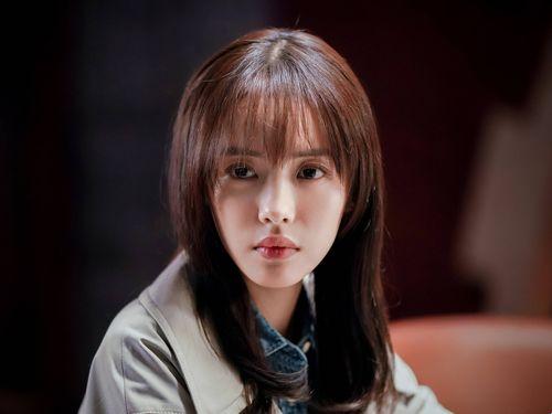 何妍的吸引力之谜：科技视角下的掌中之物有多惊人？