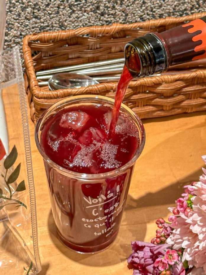 四神集团3冰块红酒268真香了？2025版液态氮冷冻技术如何颠覆品酒圈