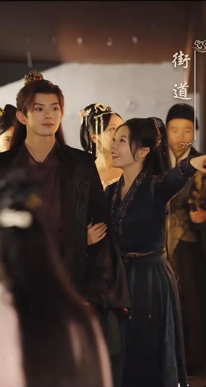 摄政王夜璃玦与慕凤烟协作模式藏着什么反常识bug?