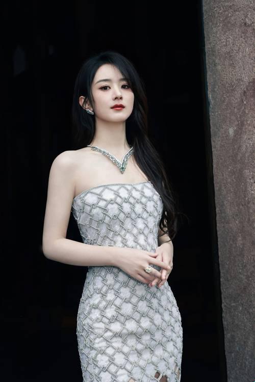 娱乐圈之女神系统：科技赋能娱乐新时代