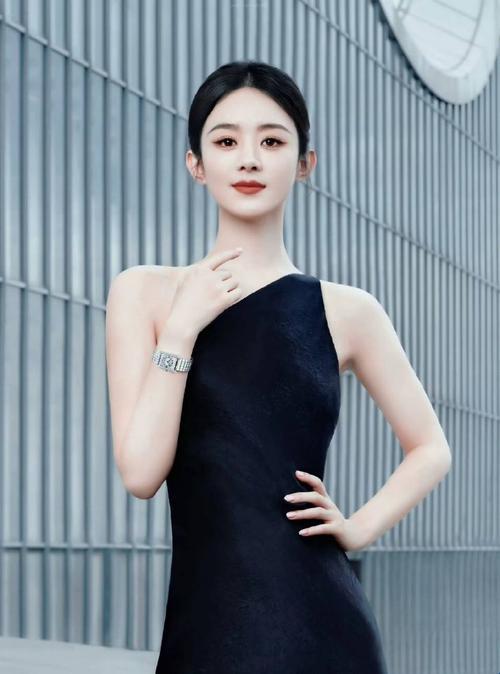 2025新解：大明星赵丽颖(1-11)免费阅读真香预警？网友直呼这波操作比外卖小哥更野