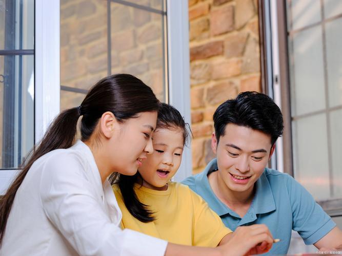 2025家庭阅读新风口！三招解锁父母儿女合家欢乐的隐藏玩法