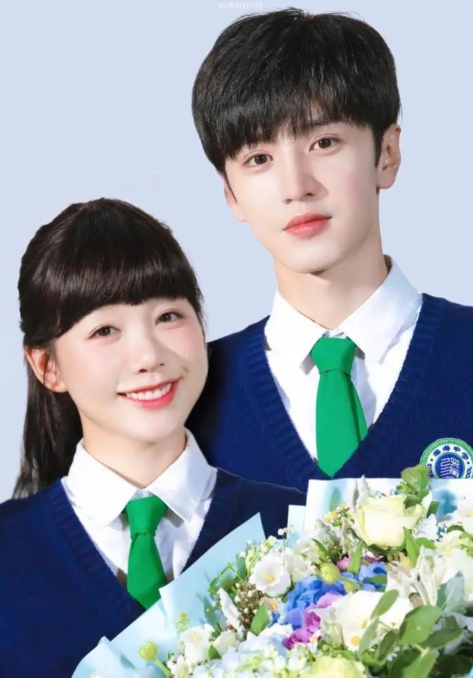 丁羡周斯越惊爆全网!谁在操控这场流量大逃杀?